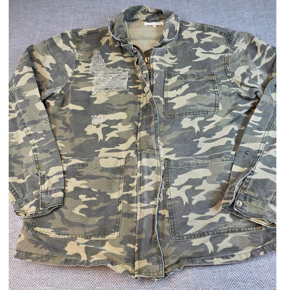 Gilded Intent Camo Distressed Studded Utility Jacket Womens Large Green Cotton